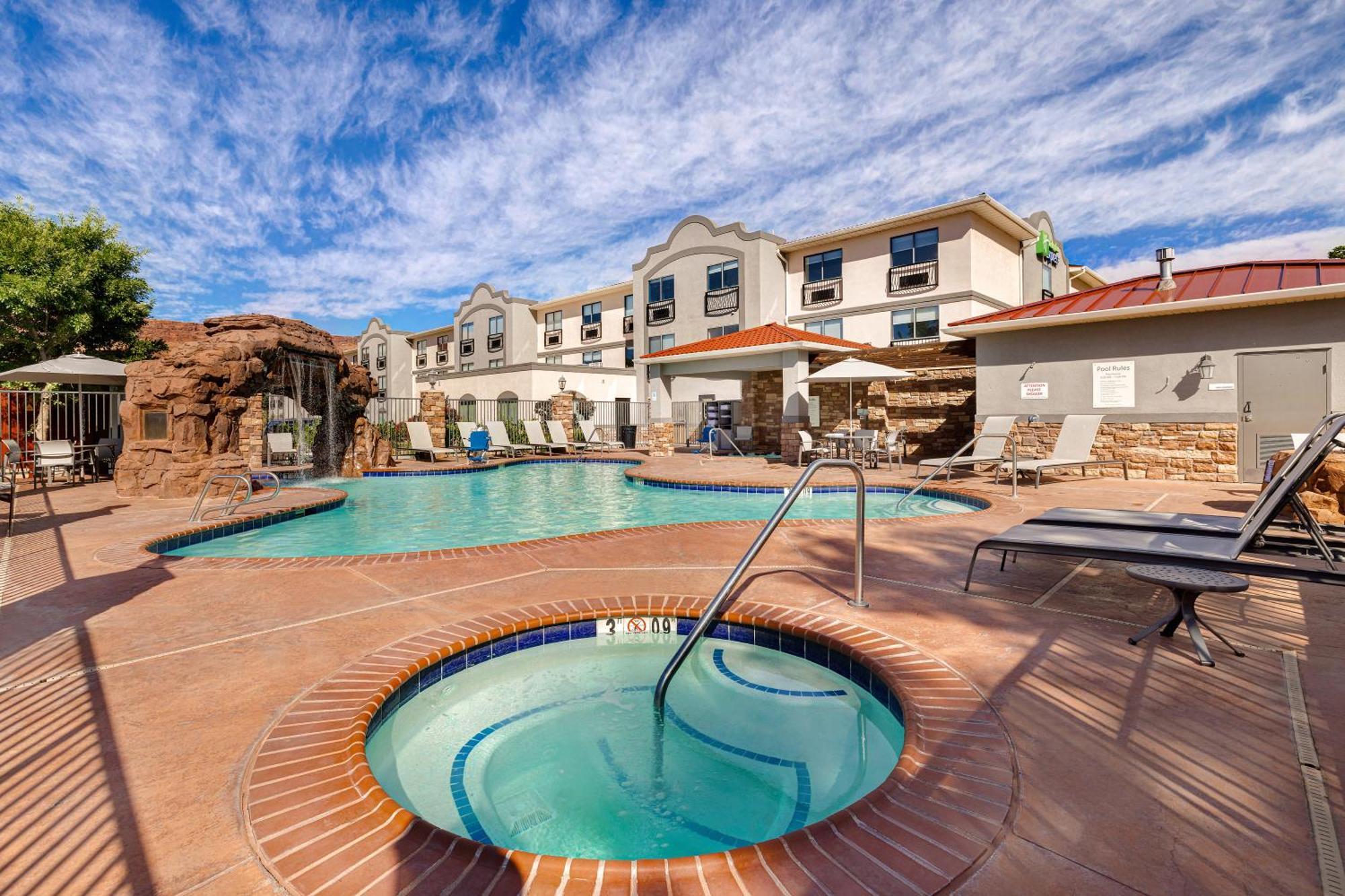 Holiday Inn Express Hotel & Suites Moab By Ihg Luaran gambar